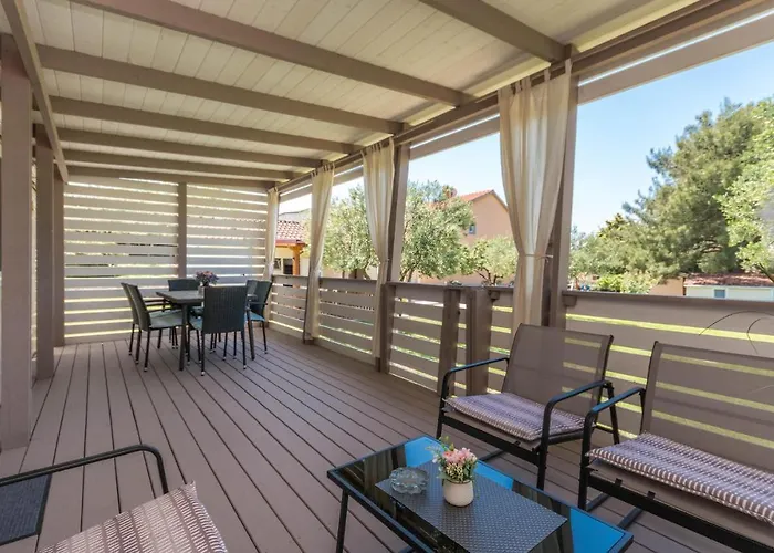 Дом отдыха Cozy Home In Sveti Filip I Jakov *